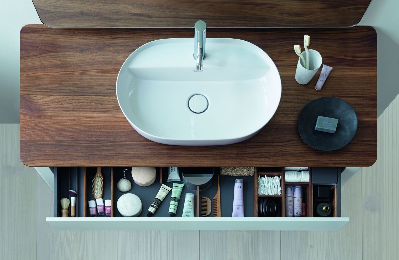 Porządek w Twojej łazience – piękne i funkcjonale meble łazienkowe