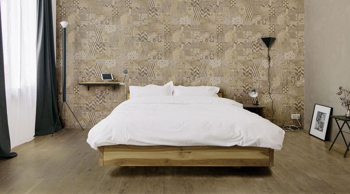 Ściana za łóżkiem w sypialni - inspiracje